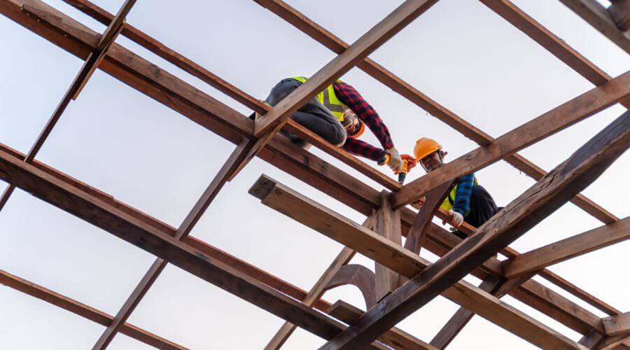 Professional residential roofers in Dora, AL